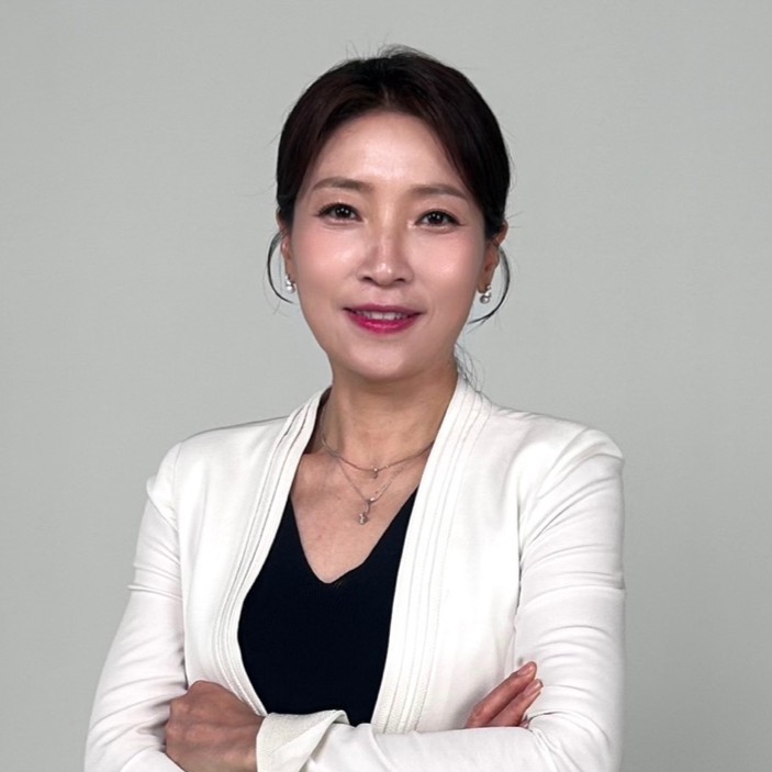 Kyoung Hee Park